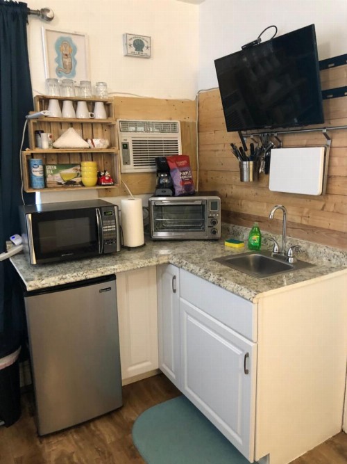 Hollywood Beachfront House - image 13