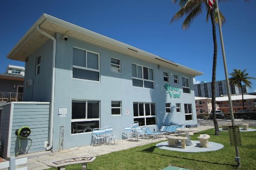 Shore View Hotel - image 24