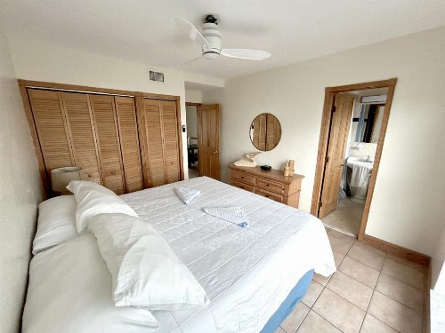Shore View Hotel - image 35
