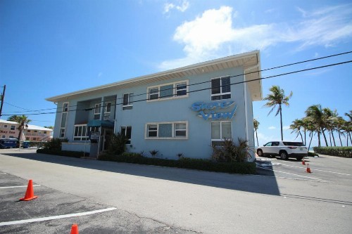 Shore View Hotel - image 5