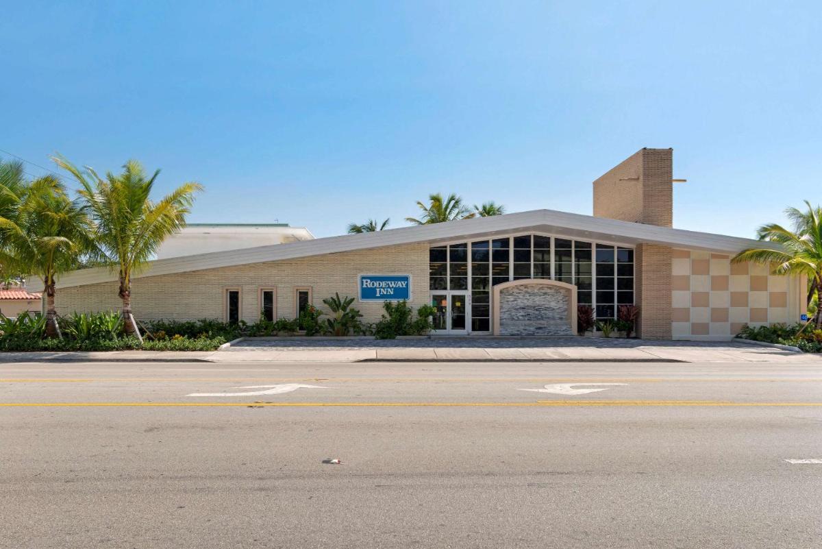 Rodeway Inn near Hollywood Beach - image 3