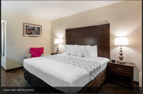 Rodeway Inn near Hollywood Beach - image 5