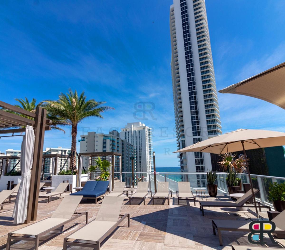 HYDE Beach House Apartments - image 2