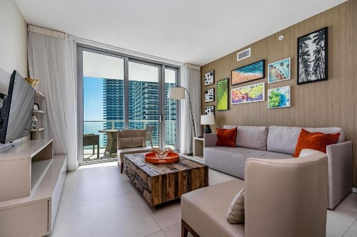Ocean front 2 bedroom Hollywood Beach Resort 29th floor - image 9