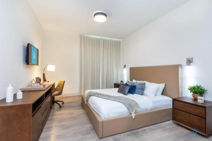 Special Offer Beachfront Condo ROOFTOP POOL - image 5