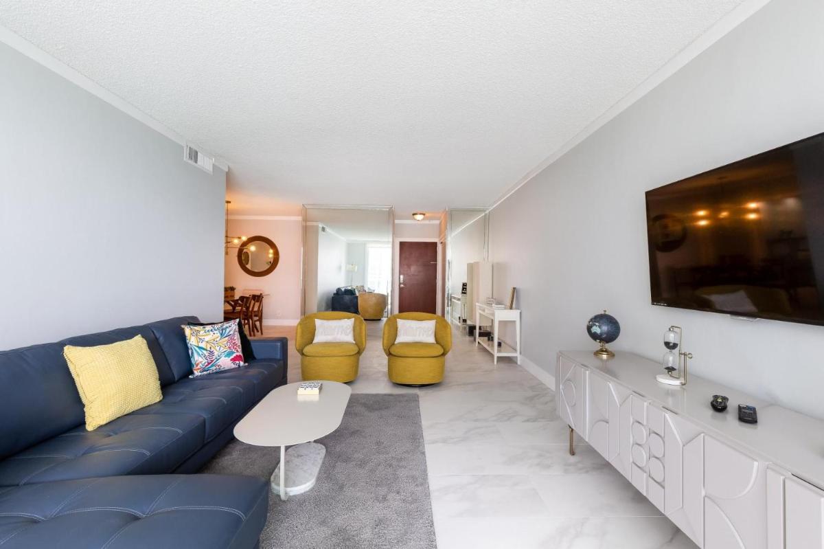 The Tides 2 Bed 11th floor on Hollywood Beach - main image