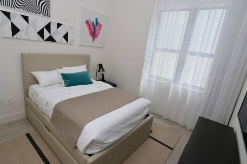 Luxury Two Bed Two Bath Beach Resort Condo - image 12