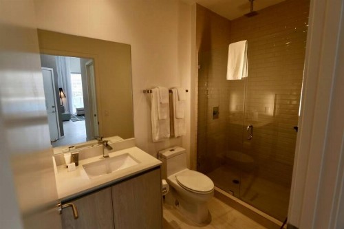 Luxury Two Bed Two Bath Beach Resort Condo - image 14