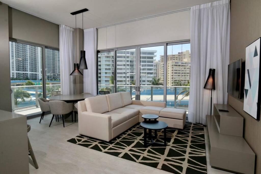 Luxury Two Bed Two Bath Beach Resort Condo - image 3
