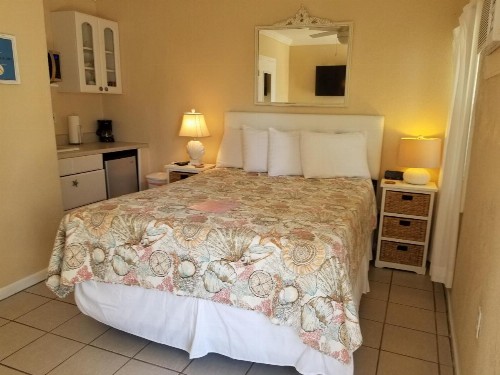 Haley's at Anna Maria Island Inn - image 26