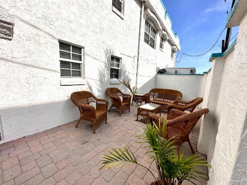 Alamanda Villa on Holmes Beach - image 26