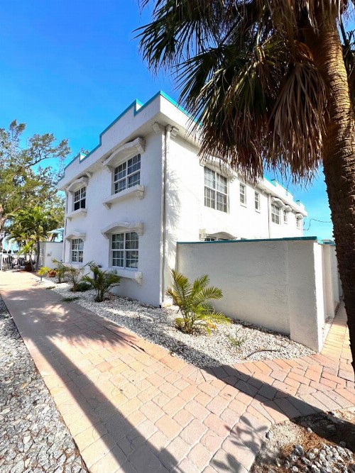 Alamanda Villa on Holmes Beach - image 29