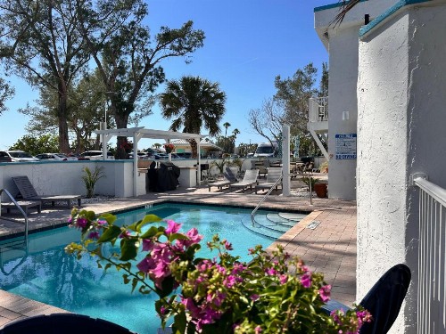 Alamanda Villa on Holmes Beach - image 7