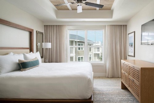 Waterline Marina Resort & Beach Club Autograph Collection - image 16