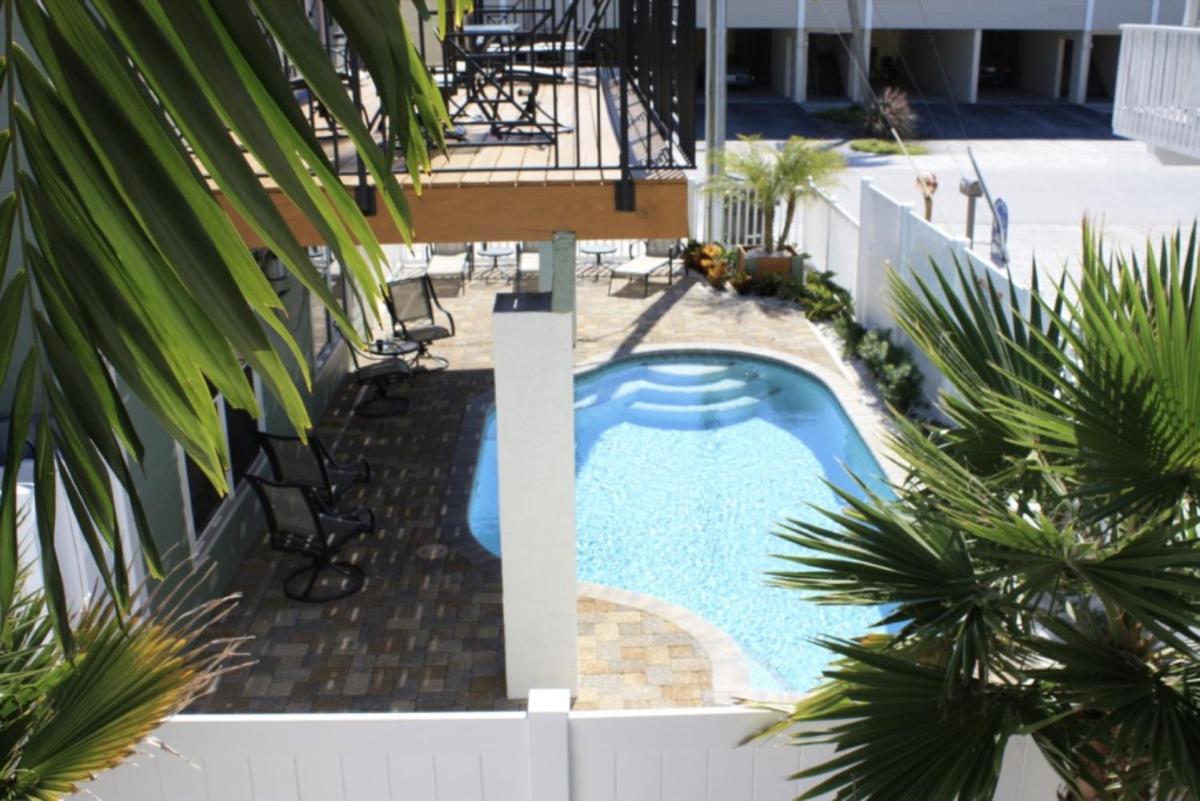 The Anna Maria Island Beach Paradise 6 - main image