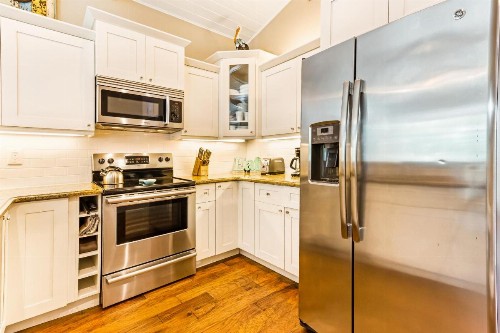 Cozy Cottage - image 7