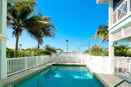 South Beach Village 103 - image 10