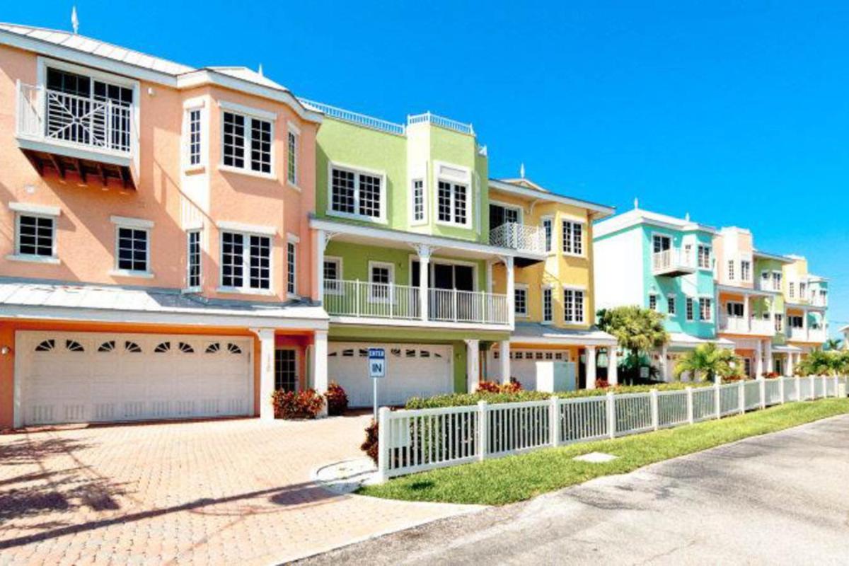 South Beach Village 103 - image 6
