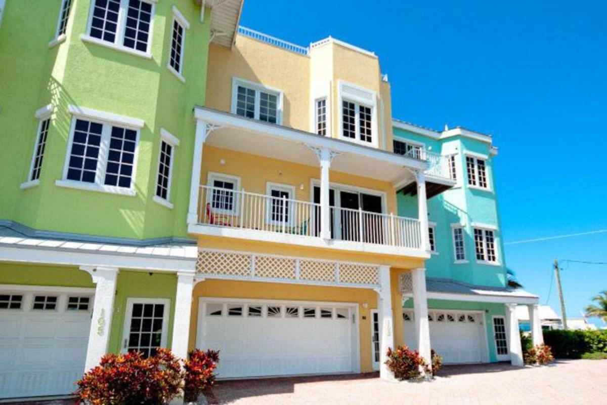 South Beach Village 103 - image 7