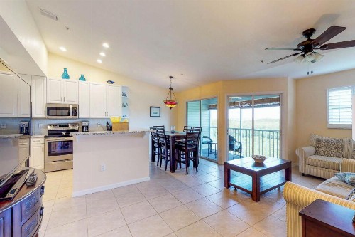 Sandy Pointe - image 10