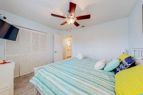 Turquoise Paradise East - image 9