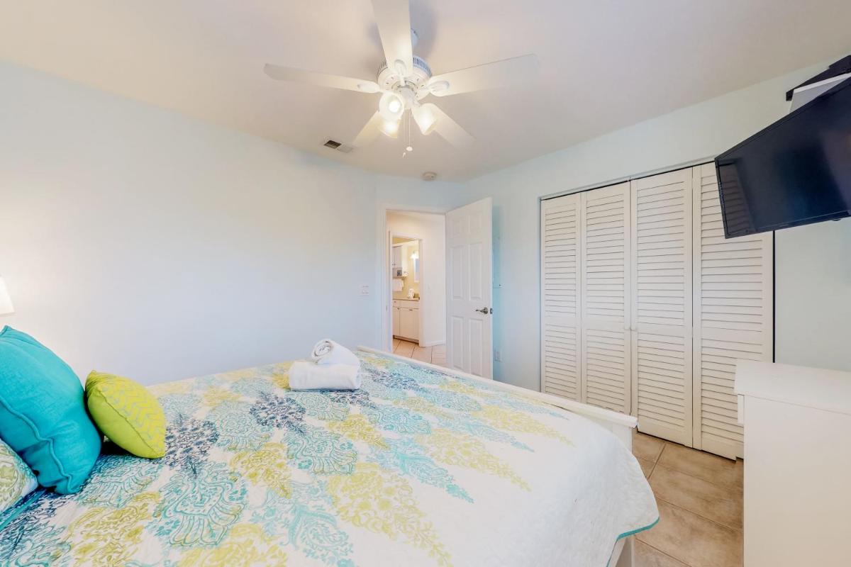 Turquoise Paradise West - image 6