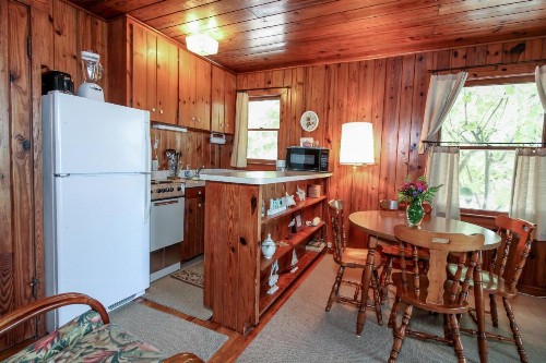 Bamboo Apartments - image 25