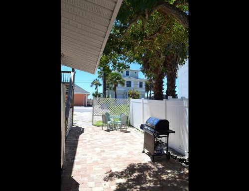 Holmes Beach -Ocean View Villa 3103 - image 6