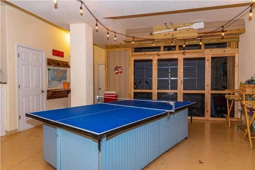 Castaway Cottage - image 9
