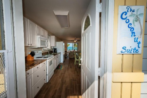 Cedar Cove Resort & Cottages - image 40