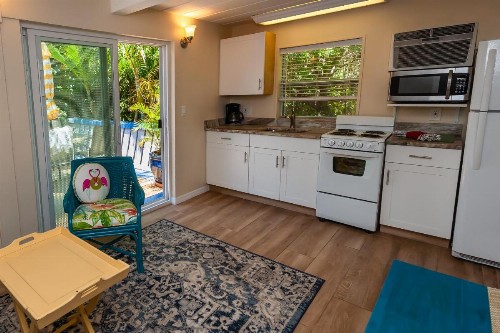 Cedar Cove Resort & Cottages - image 45