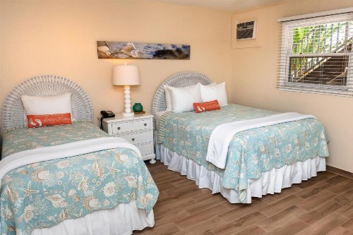 Cedar Cove Resort & Cottages - image 50