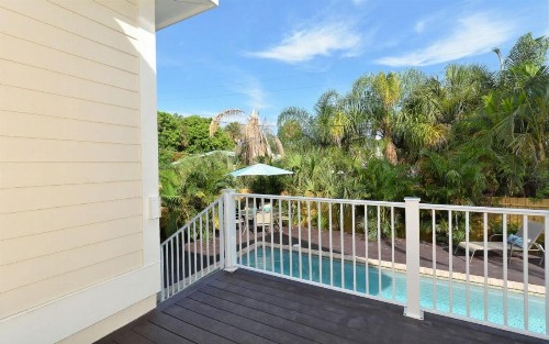 Weekly Summer booking available 4 Bedroom 3 Bathroom bikes beach gear pool and spa - image 32