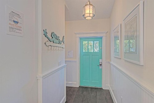 4 Bed 3 Bath BUNGALOW Heated Pool and Spa Bikes Kayaks free WiFi - image 14