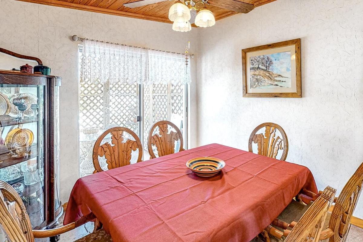 Beach Lodge - image 6