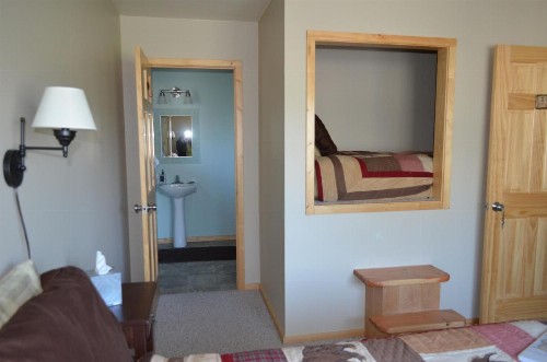 Bay Ave Bed and Breakfast Inn - image 33
