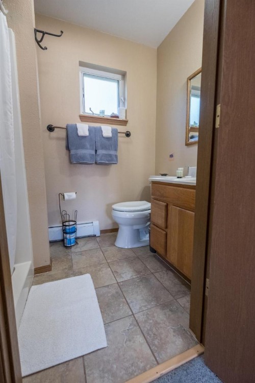 Bay Ave Bed and Breakfast Inn - image 41