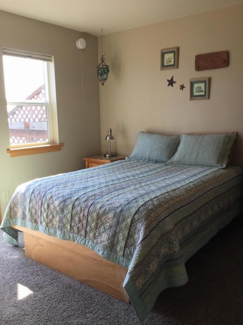 Bay Ave Bed and Breakfast Inn - image 42