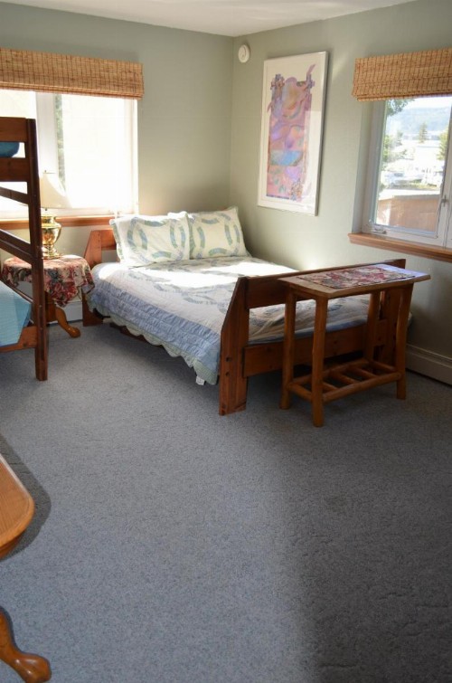 Bay Ave Bed and Breakfast Inn - image 6