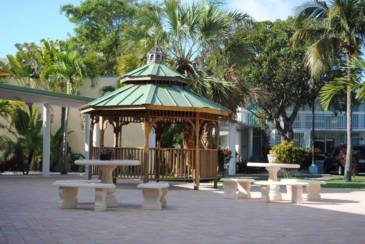 Floridian Hotel - image 2