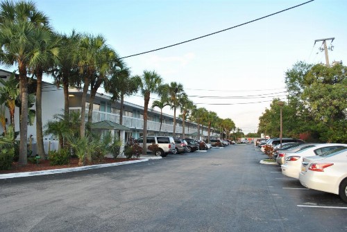 Floridian Hotel - image 32