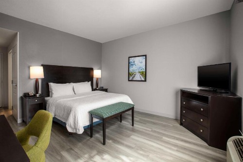 Hampton Inn and Suites Miami-South/Homestead - image 14