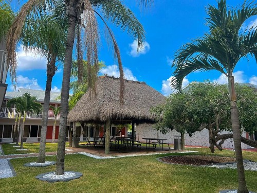 Garden Inn Homestead/Everglades/Gateway to Keys - image 30
