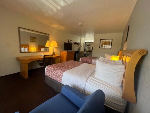 Garden Inn Homestead/Everglades/Gateway to Keys - image 31