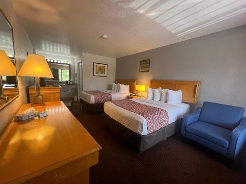 Garden Inn Homestead/Everglades/Gateway to Keys - image 43