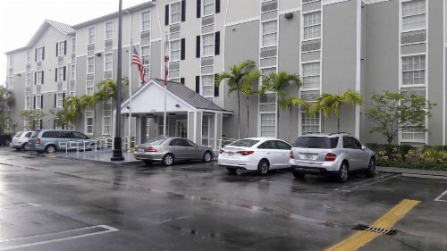 Best Studio Inn Homestead (Extended Stay) - image 13