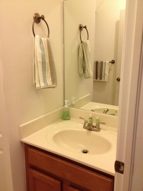 Speedway Blvd Townhouse - image 8