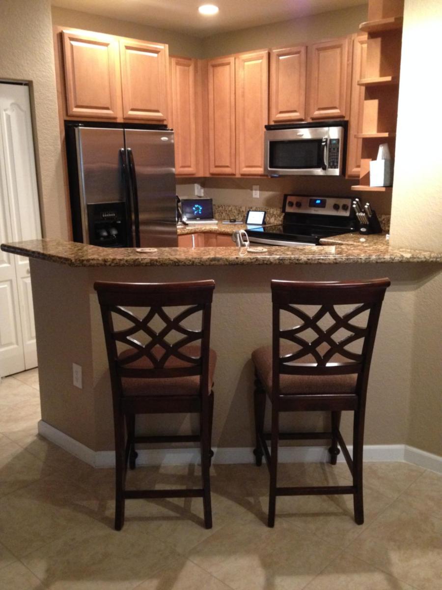 Speedway Blvd Townhouse - image 6