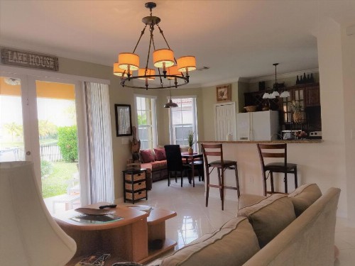 My Florida Lake House - image 7