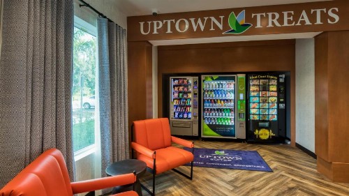 Uptown Suites Extended Stay Miami FL – Homestead - image 3